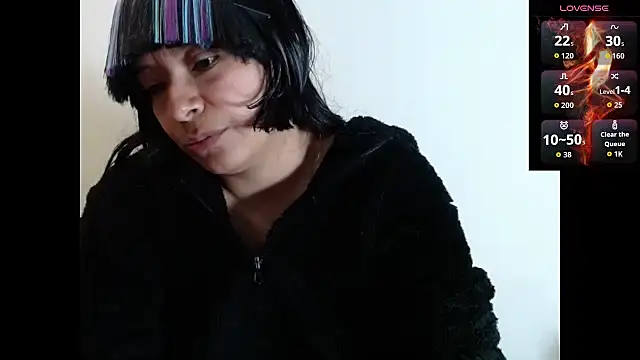 Snapshot of Acelinrose chatting on 10-02-25, 11:19 Acelinrose online show from 10-02-25, 11:19