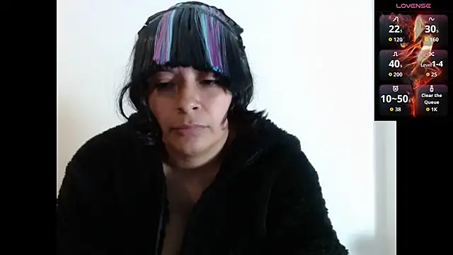 Snapshot of Acelinrose chatting on 10-10-25, 01:17 Acelinrose online show from 10-10-25, 01:17