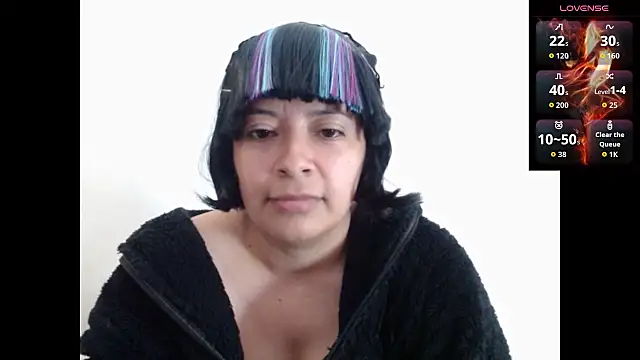Snapshot of Acelinrose chatting on 10-10-25, 08:53 Acelinrose online show from 10-10-25, 08:53