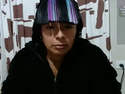 Acelinrose online show from 04-15-26, 01:00