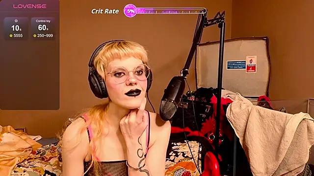 tacodeluxxxe online show from 12-02-25, 05:47