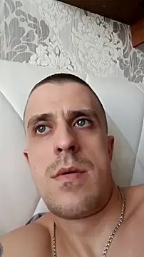 Snapshot of Adidas7217 chatting on 03-08-26, 09:12 Adidas7217 online show from 03-08-26, 09:12