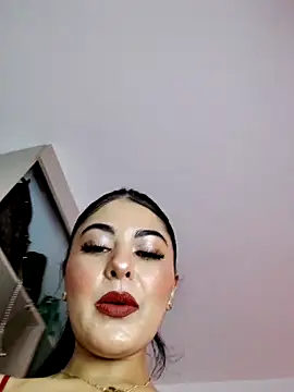 Snapshot of ValeNiitaLuv chatting on 02-01-26, 04:33 ValeNiitaLuv online show from 02-01-26, 04:33