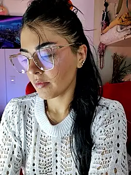 ValeNiitaLuv online show from 04-04-26, 05:58