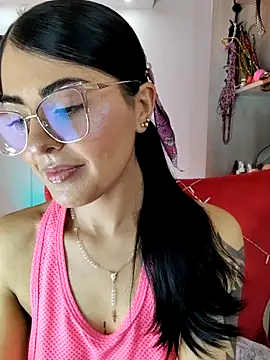 ValeNiitaLuv online show from 04-06-26, 04:46