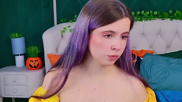 Akira Halls online show from 10-27-25, 08:54