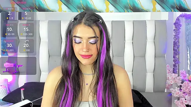 IsaDiiaz online show from 04-09-26, 04:58