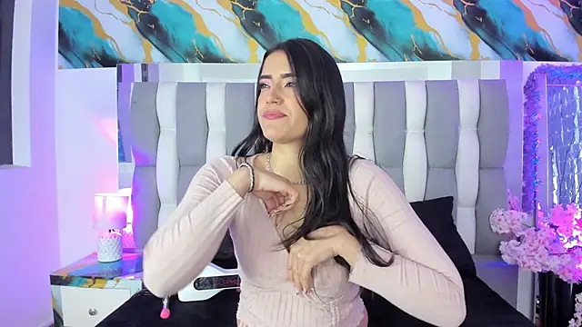 IsaDiiaz online show from 02-18-26, 05:16