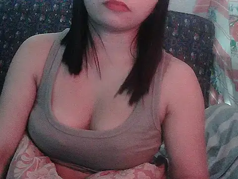 Snapshot of Hot_aya0516 chatting on 06-07-26, 04:07 Hot aya0516 online show from 06-07-26, 04:07