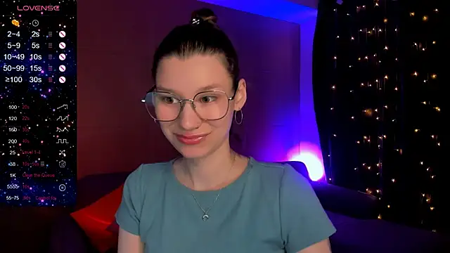 LinaBlossom  online show from 03-22-26, 08:38