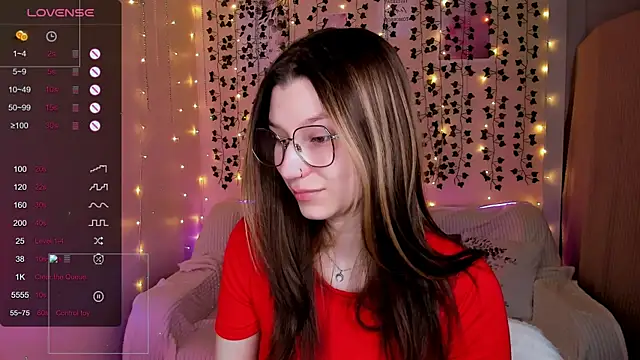 LinaBlossom  online show from 01-15-26, 09:23