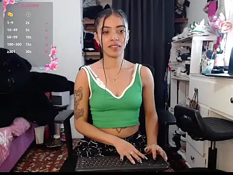 pocahot222 online show from 10-11-25, 12:11