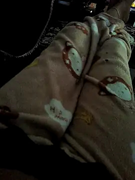 Snapshot of Couple_romence1 chatting on 02-27-26, 02:23 Couple romence1 online show from 02-27-26, 02:23