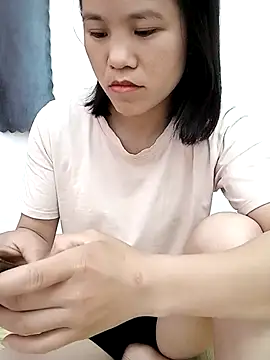 Norah-h online show from 03-31-26, 04:20