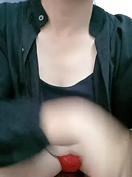 Snapshot of Norah-h chatting on 07-16-26, 03:09 Norah-h online show from 07-16-26, 03:09