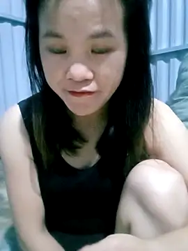 Snapshot of Norah-h chatting on 09-29-25, 04:23 Norah-h online show from 09-29-25, 04:23