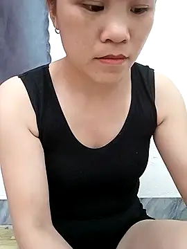 Norah-h online show from 04-11-26, 02:43