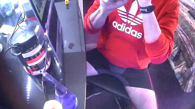 Snapshot of andrewspencer6969 chatting on 10-31-25, 12:46 andrewspencer6969 online show from 10-31-25, 12:46