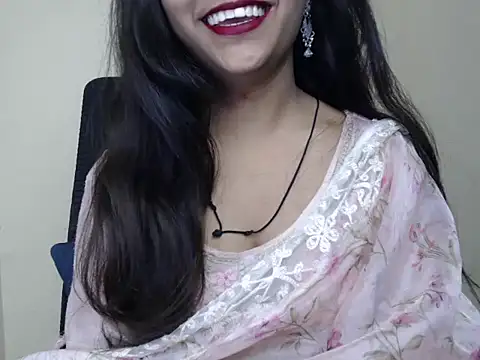 Sweey Bebo online show from 11-25-25, 04:57