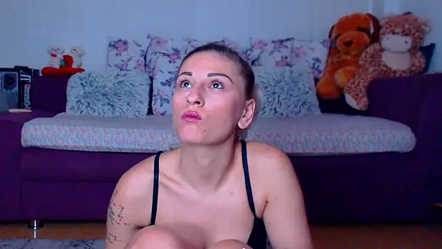 CassieSpell online show from 02-03-26, 09:42