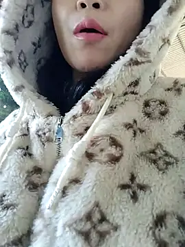 Mc chinese online show from 11-28-25, 12:22