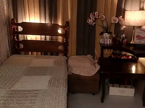 Jastine hunk online show from 01-15-26, 08:40