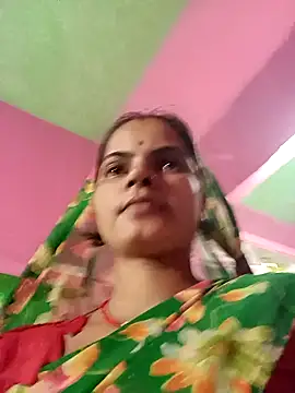 Snapshot of Payalji_p chatting on 09-23-25, 03:30 Payalji p online show from 09-23-25, 03:30
