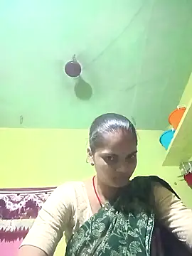 Snapshot of Payalji_p chatting on 09-24-25, 03:29 Payalji p online show from 09-24-25, 03:29