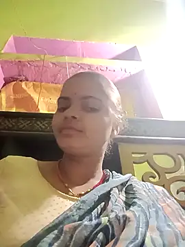 Snapshot of Payalji_p chatting on 10-11-25, 03:13 Payalji p online show from 10-11-25, 03:13