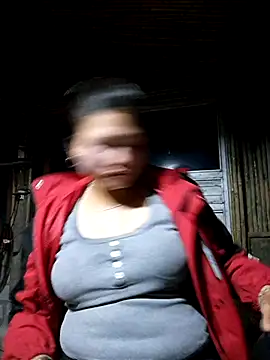 Snapshot of diamond-- chatting on 10-01-25, 12:31 diamond-- online show from 10-01-25, 12:31