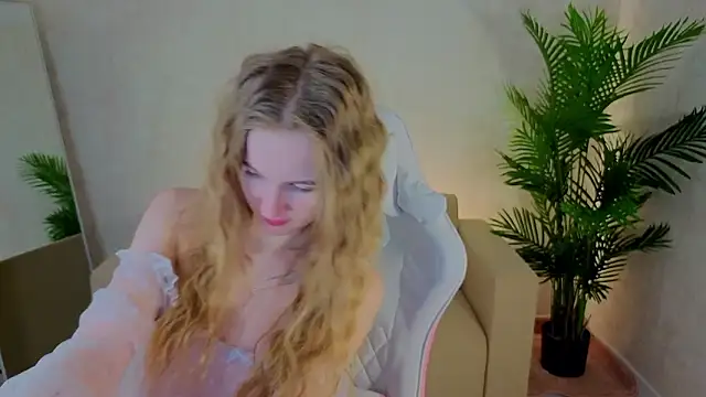 kianawhite online show from 02-05-26, 09:27