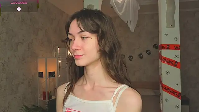 ReneeLippeatt online show from 10-29-25, 07:24