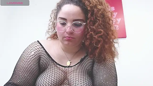 AmandaaWats online show from 04-09-26, 10:21