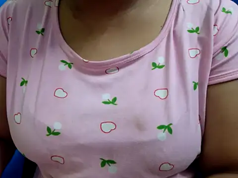 tamilqueenbaby online show from 10-14-25, 10:53