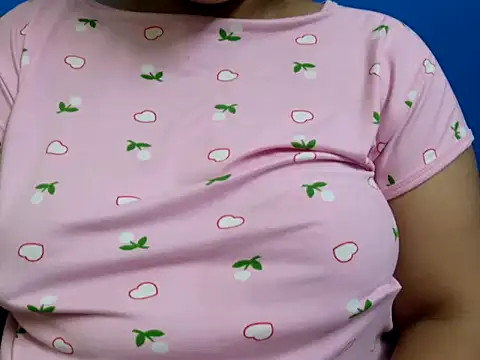 tamilqueenbaby online show from 10-19-25, 01:47