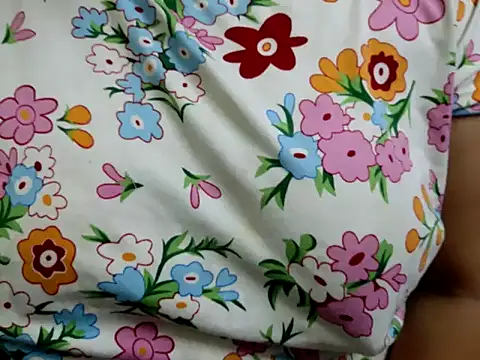 tamilqueenbaby online show from 10-16-25, 12:24