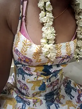 Snapshot of jasminetaml chatting on 09-25-25, 06:14 jasminetaml online show from 09-25-25, 06:14