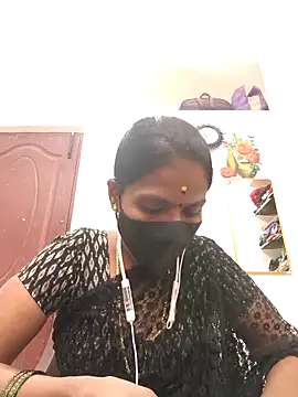 Tamil Yalini12 online show from 03-18-26, 05:03