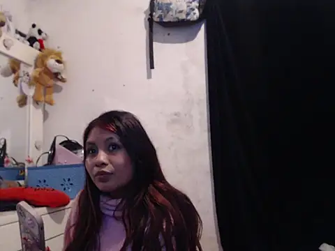 dulce-emily18 online show from 09-21-25, 03:22