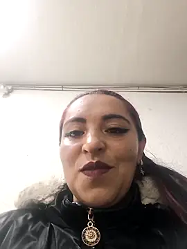 Alisson Stonee online show from 05-06-26, 01:53