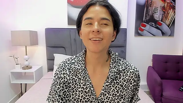 Angel Dustts online show from 10-07-25, 08:54