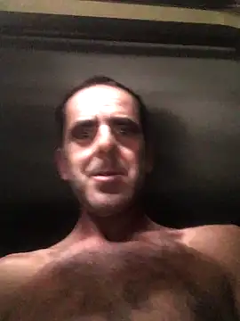 Snapshot of tiago1981pt chatting on 10-21-25, 09:09 tiago1981pt online show from 10-21-25, 09:09