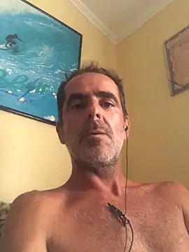 Snapshot of tiago1981pt chatting on 09-20-25, 05:29 tiago1981pt online show from 09-20-25, 05:29