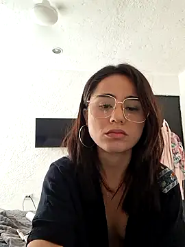 Snapshot of Akane24 chatting on 09-20-25, 07:30 Akane24 online show from 09-20-25, 07:30