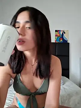 Snapshot of Akane24 chatting on 09-27-25, 10:49 Akane24 online show from 09-27-25, 10:49