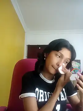 xoxo milk online show from 10-18-25, 04:09