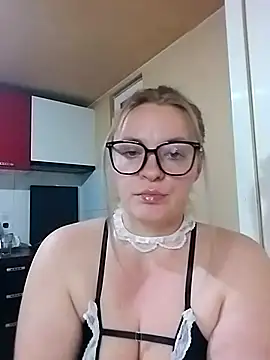 Mommygetnaughty online show from 10-21-25, 09:14