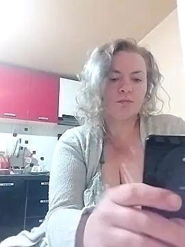 Mommygetnaughty online show from 10-16-25, 04:04