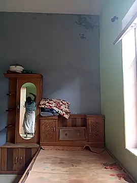 Snapshot of School_medam chatting on 10-12-25, 06:04 School medam online show from 10-12-25, 06:04