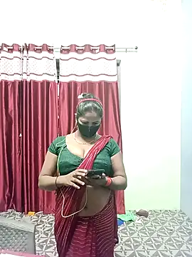 Snapshot of School_medam chatting on 10-06-25, 03:57 School medam online show from 10-06-25, 03:57